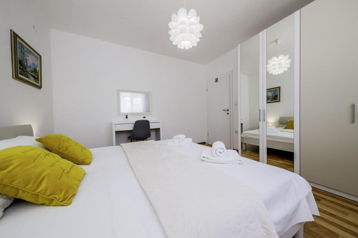 Hotel Ani In Trogir * Mittel-Dalmatien à Donji Seget Extérieur photo